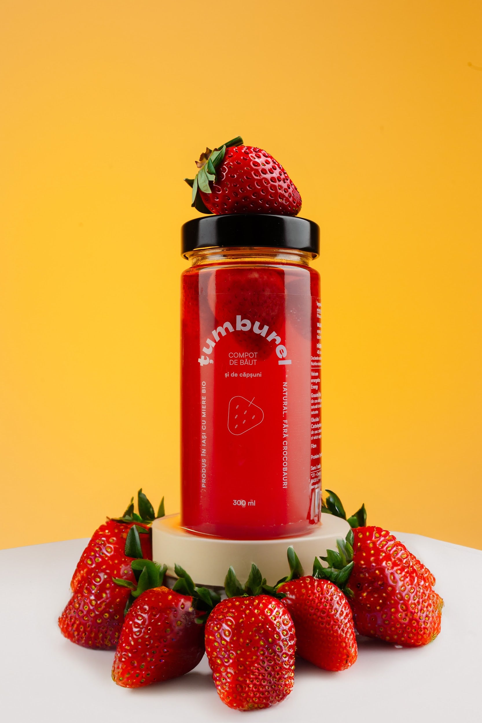 Compot de Căpșuni și Menta Țumburel, Băutură Răcoritoare cu Miere și Fără Zahăr 300ml